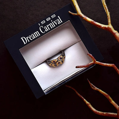 DreamCarnival 1989 Neo-Gothic Rings Women Wedding Band Golden Color Flowers with Purple Zircon Fashion Jewlery Wholesale WA11638
